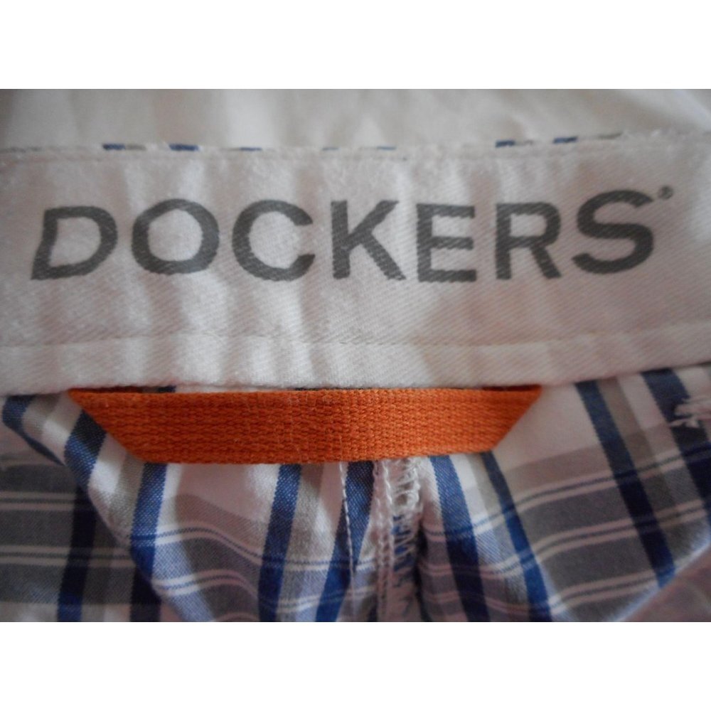 Dockers Mens  Blue Plaid Flat front Shorts - Picture 3 of 5